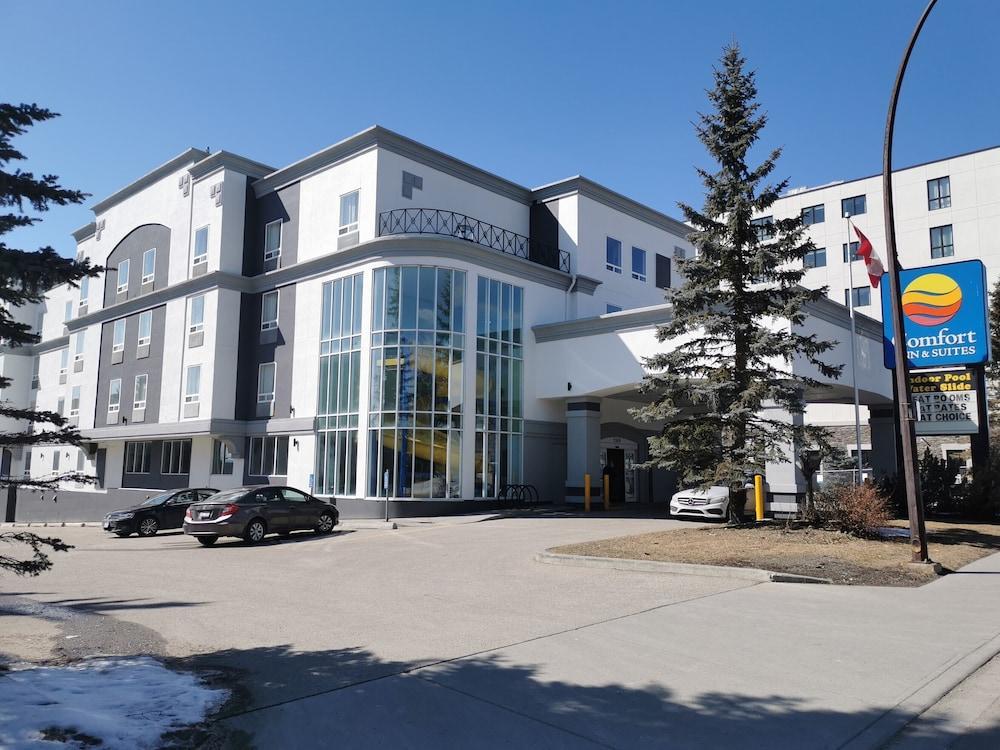 Comfort Inn & Suites University YYC Exterior foto